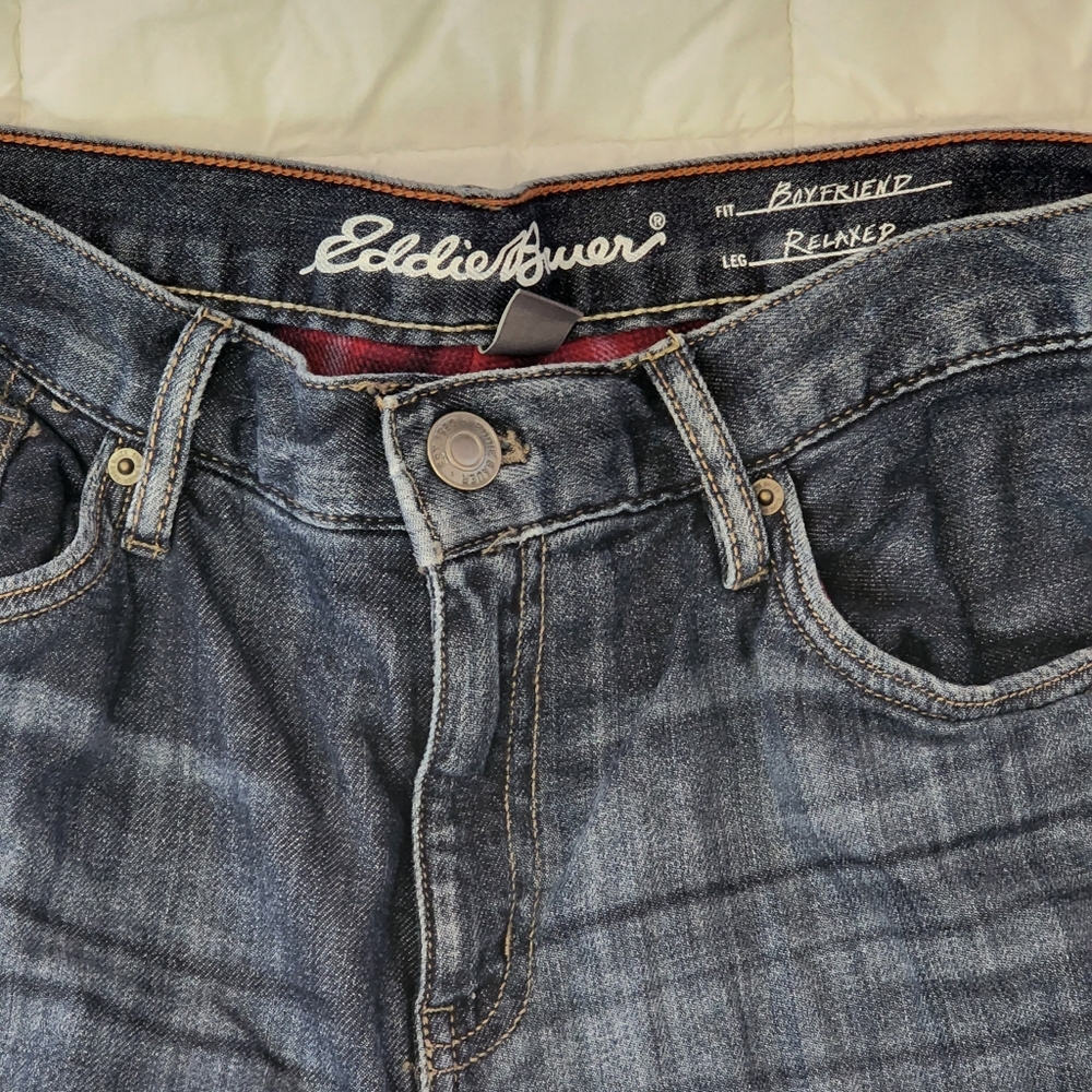 Eddie Bauer relaxed boyfriend fit flannel lined straight leg denim jeans